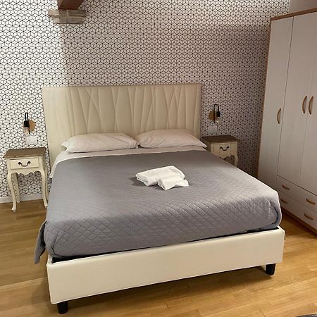 Residence Cavour 63 Равена Екстериор снимка