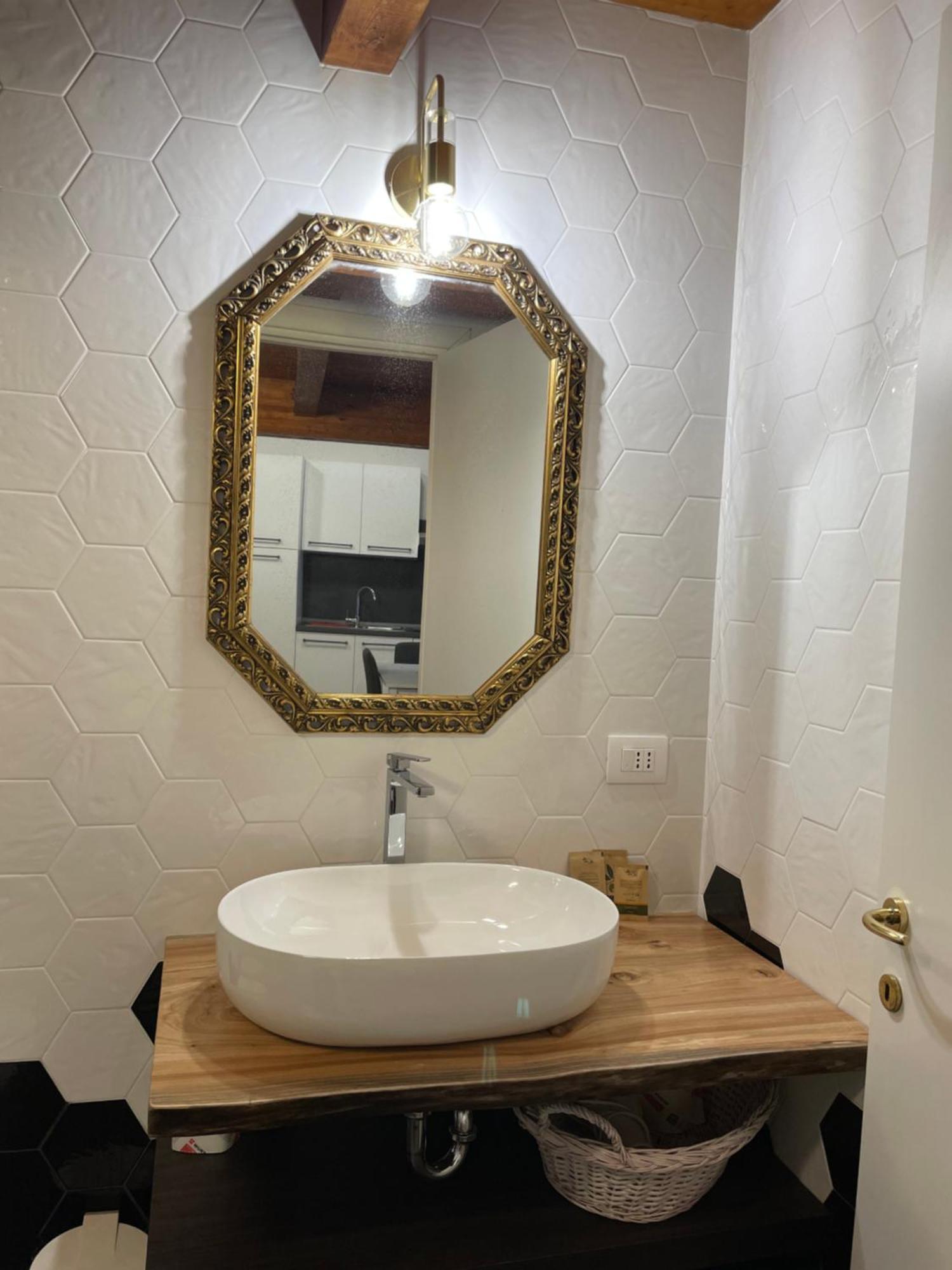 Residence Cavour 63 Равена Екстериор снимка