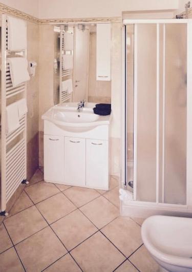Residence Cavour 63 Равена Екстериор снимка