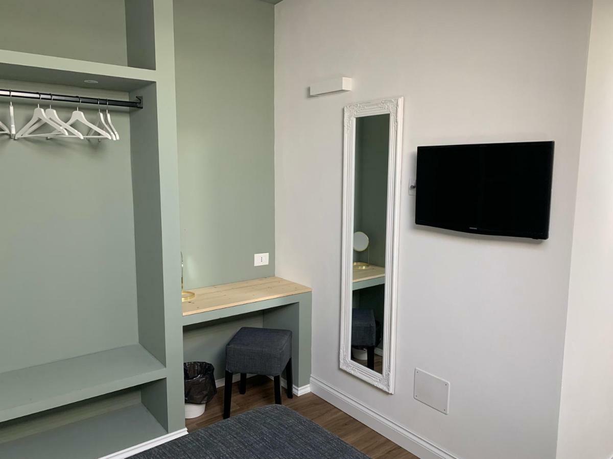 Residence Cavour 63 Равена Екстериор снимка