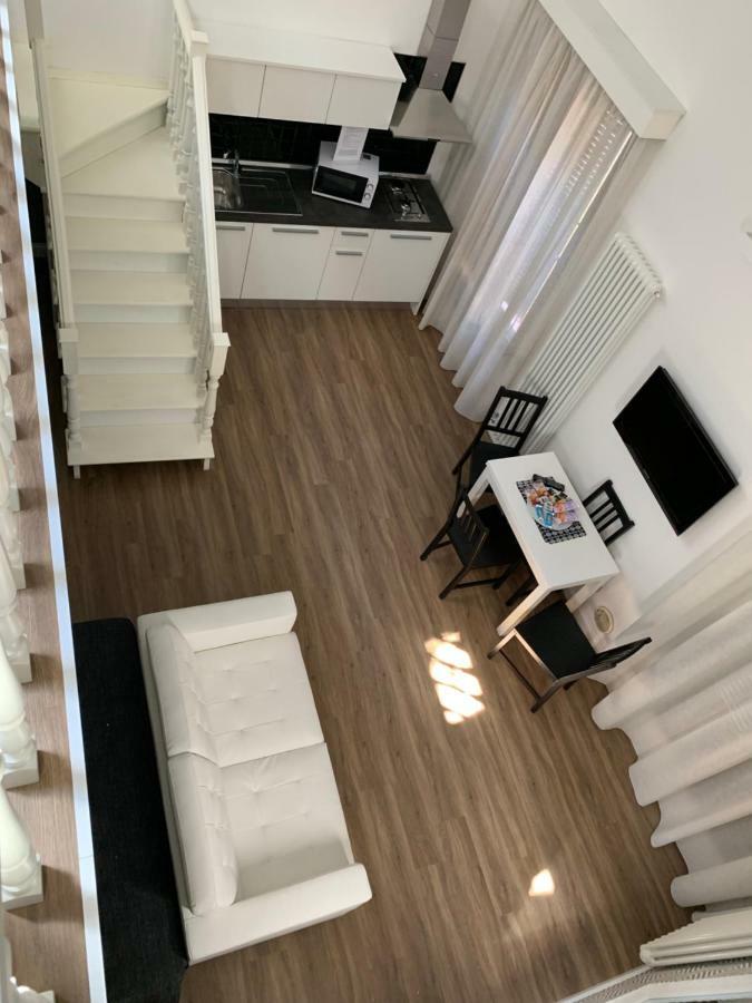 Residence Cavour 63 Равена Екстериор снимка