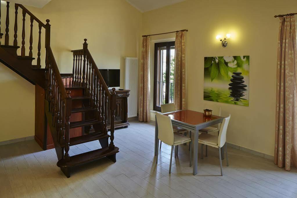 Residence Cavour 63 Равена Екстериор снимка